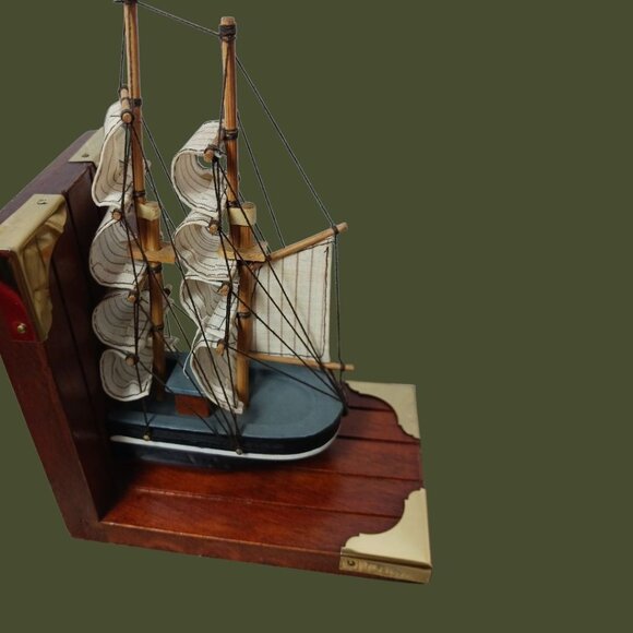 Vtg Wooden Ship Bookends With Wood & Metal Accents & Nautical Design Multicolor - Picture 3 of 14